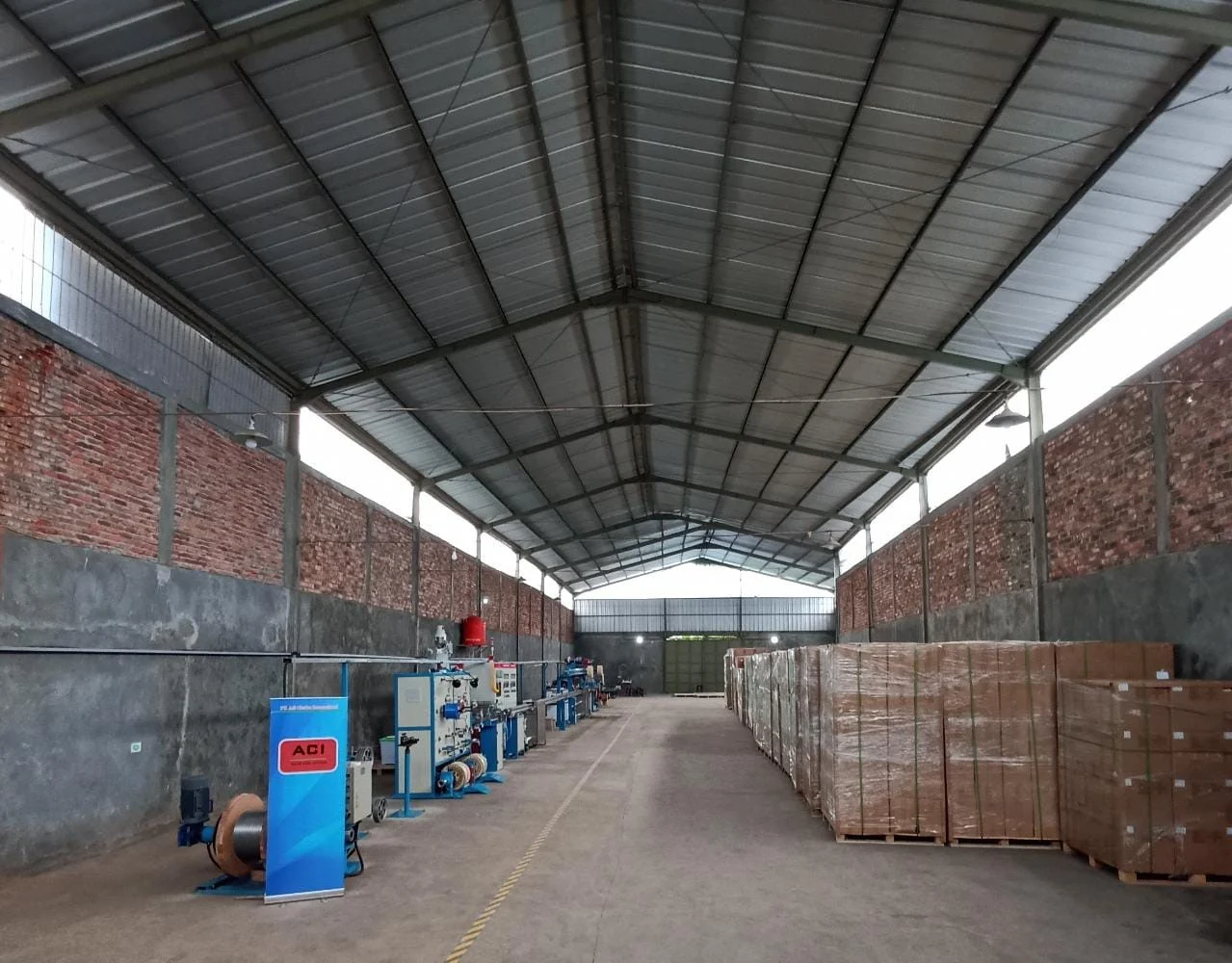 Area workshop dan penyimpanan material ACI